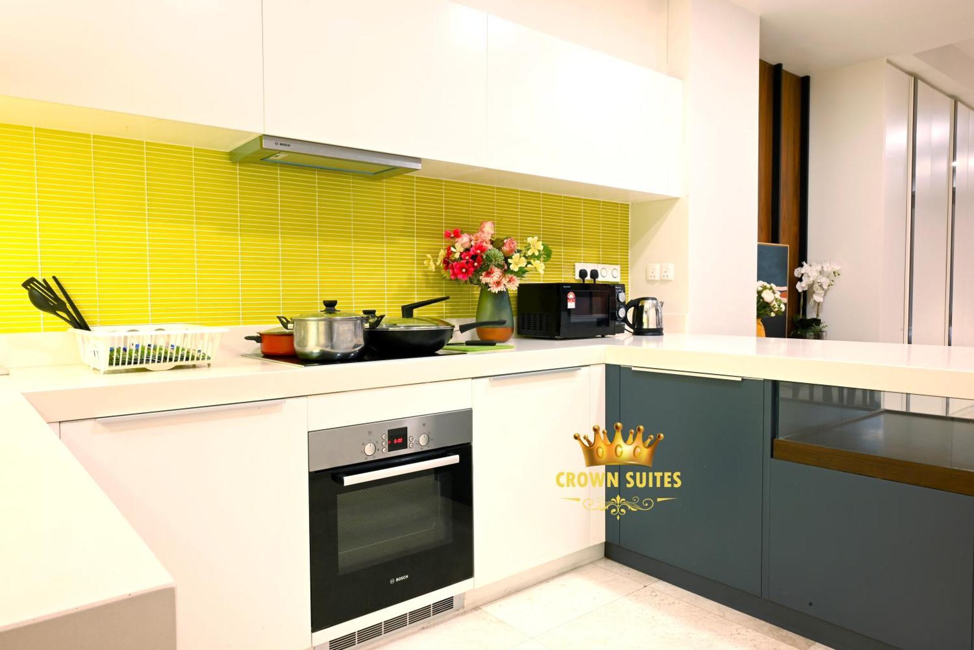 Crown Suites Tropicana Klcc Kuala Lumpur City Center Εξωτερικό φωτογραφία